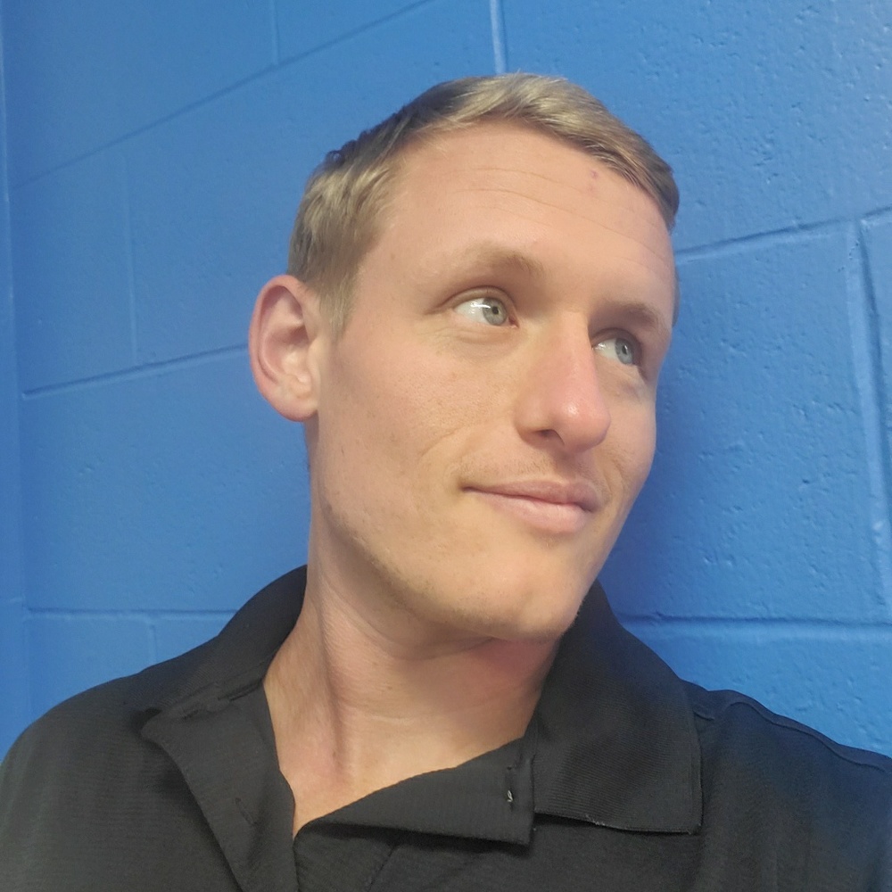 Meet your Posher, Christopher